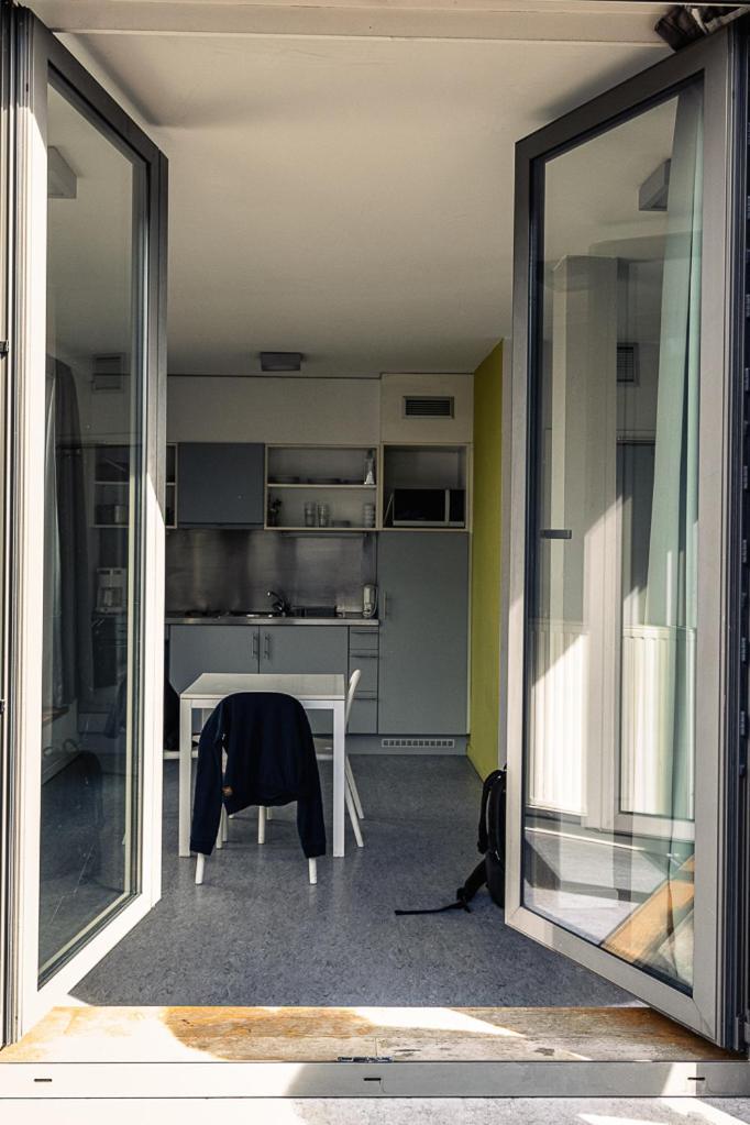 Hostel Van Gogh Brussels Ngoại thất bức ảnh